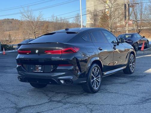 2026 BMW X6 xDrive40i