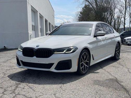 Alpine White 2021 BMW 540 i xDrive