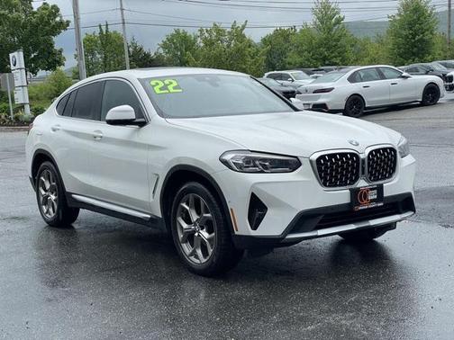 2022 BMW X4 xDrive30i