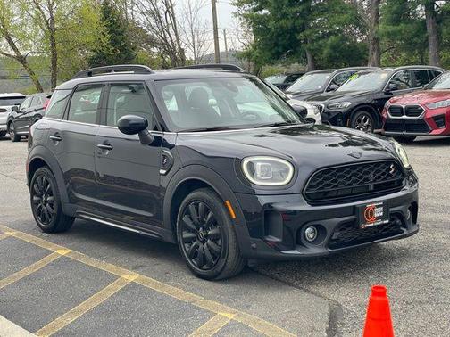 MINI Yours Enigmatic Black Metallic 2023 MINI Countryman Cooper S ALL4