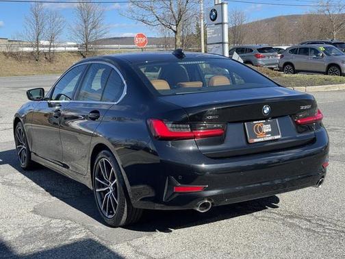 2021 BMW 330 i xDrive