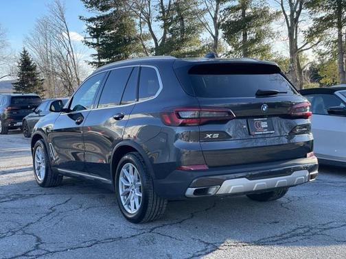 2023 BMW X5 xDrive45e