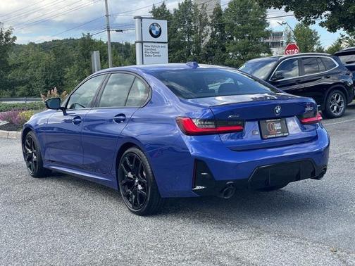 2025 BMW 330 i xDrive