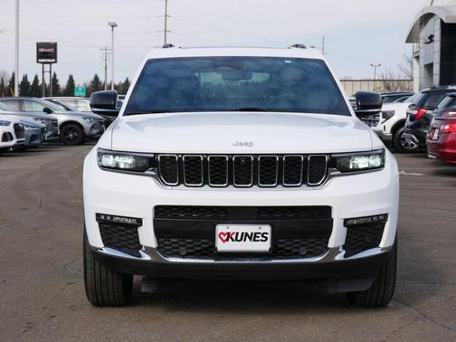 Bright White Clearcoat 2024 Jeep Grand Cherokee L Limited