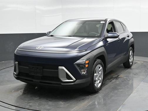 2024 Hyundai KONA SE