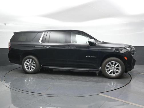 2024 Chevrolet Suburban Premier