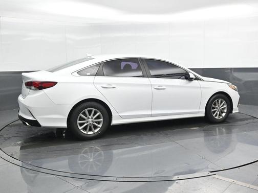 2018 Hyundai SONATA ECO