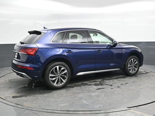 2022 Audi Q5 45 S line quattro Premium