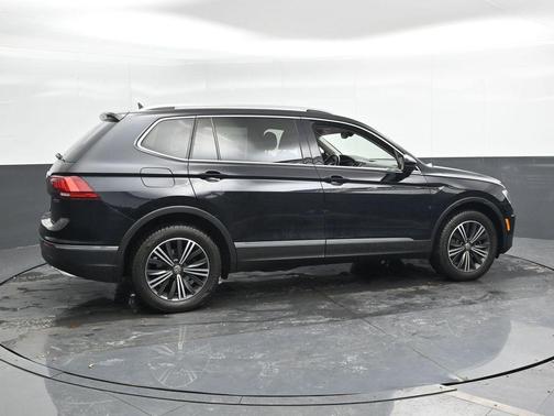 2019 Volkswagen Tiguan 2.0T SEL