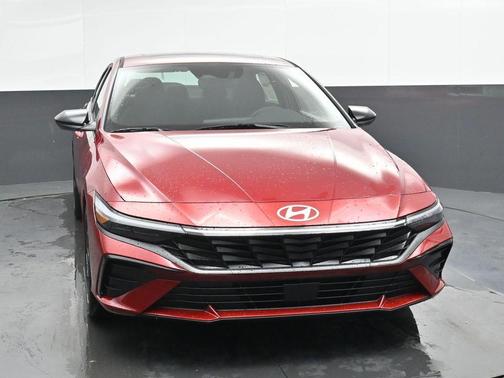 2026 Hyundai ELANTRA SEL