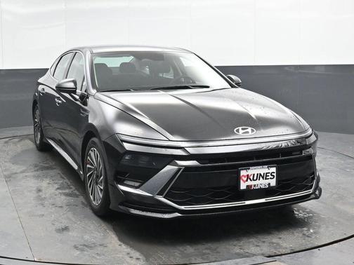2024 Hyundai SONATA Hybrid SEL