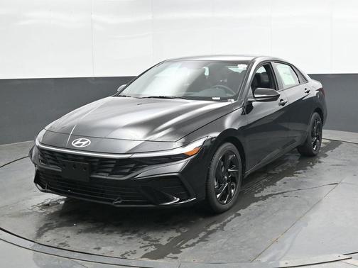 Black 2026 Hyundai ELANTRA SEL Sport