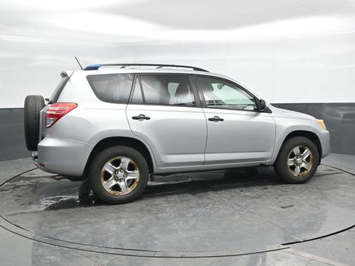 2009 Toyota RAV4 Base