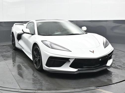 2020 Chevrolet Corvette Stingray w/2LT