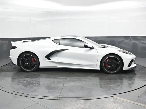 2020 Chevrolet Corvette Stingray w/2LT