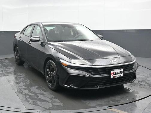 Black 2026 Hyundai ELANTRA SEL Sport