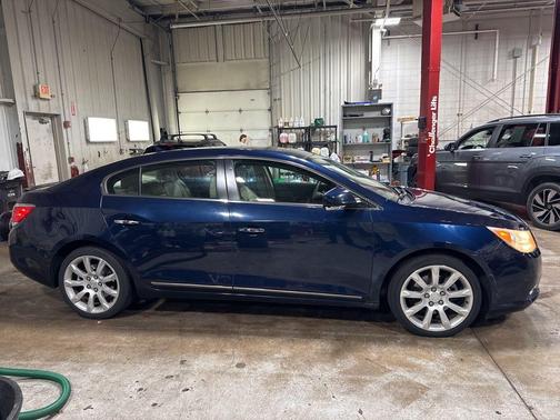 2011 Buick LaCrosse CXS