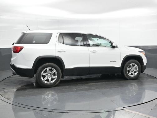 2019 GMC Acadia SLE-1