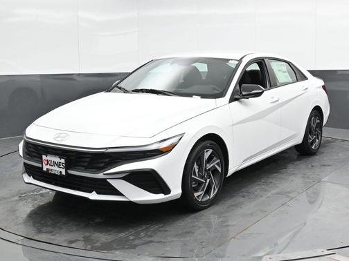 2025 Hyundai ELANTRA HEV SEL Sport