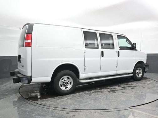 2024 GMC Savana 2500 Work Van