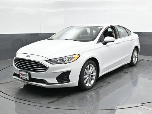 2020 Ford Fusion Hybrid SE