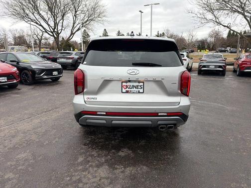 Silver 2025 Hyundai PALISADE SEL