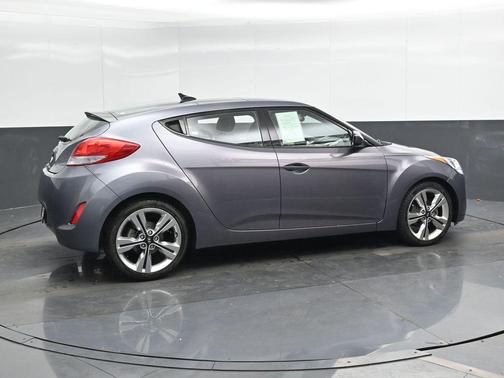 2017 Hyundai Veloster Value Edition