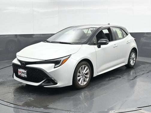 2023 Toyota Corolla Hatchback SE