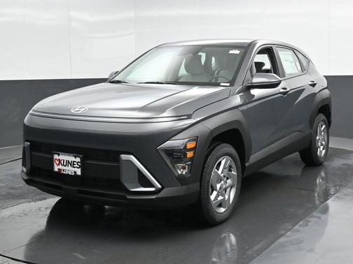 2025 Hyundai KONA SE