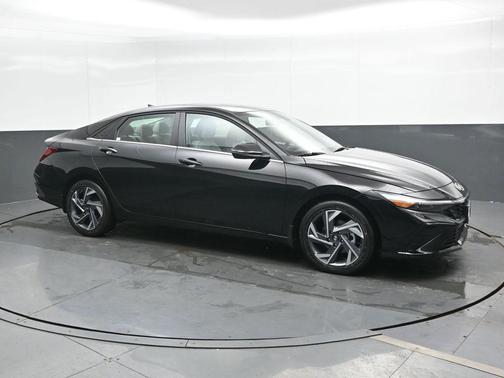 Black 2026 Hyundai ELANTRA Limited