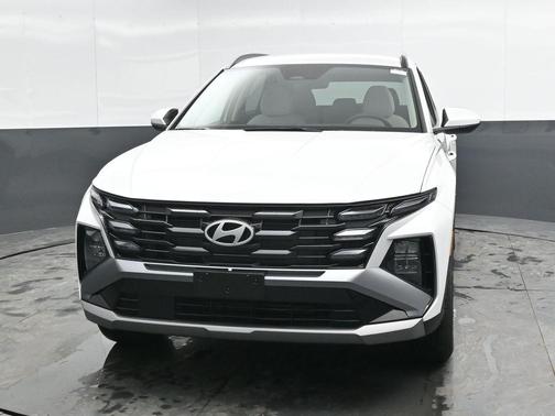 White Pearl 2026 Hyundai TUCSON SEL