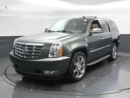 2011 Cadillac Escalade Luxury