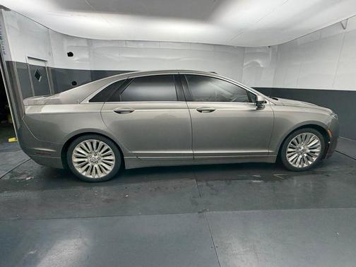 2015 Lincoln MKZ Base