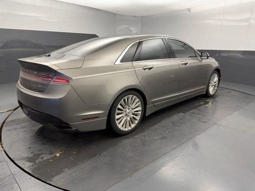 2015 Lincoln MKZ Base