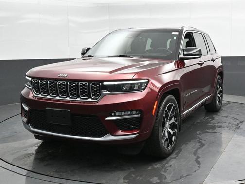 2022 Jeep Grand Cherokee Summit