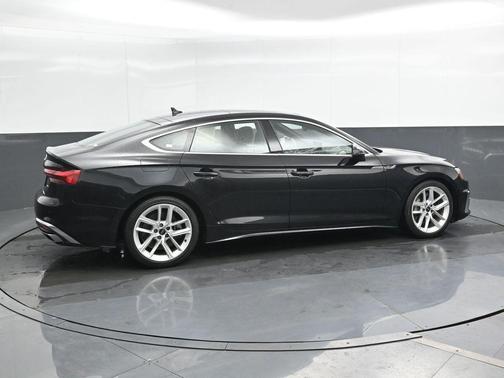 2024 Audi A5 Sportback 45 S line quattro Premium