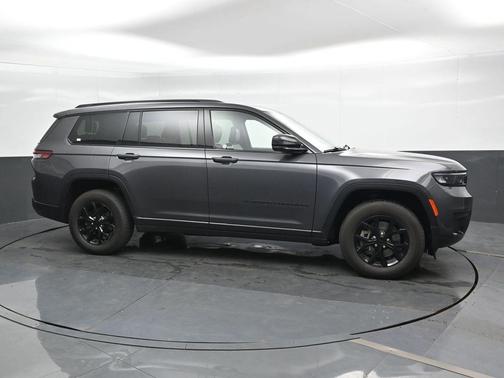 2024 Jeep Grand Cherokee L Laredo