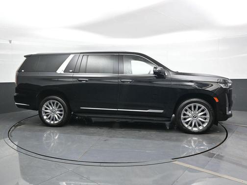 2023 Cadillac Escalade ESV Premium Luxury