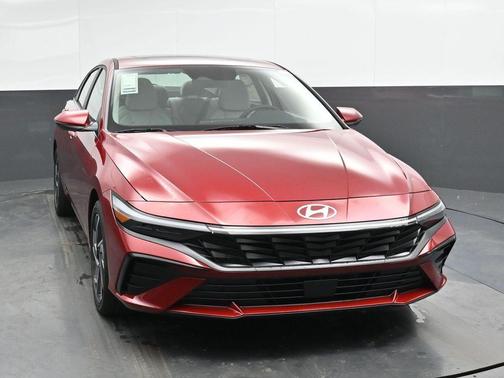 2025 Hyundai ELANTRA HEV Limited