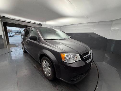 2020 Dodge Grand Caravan SE