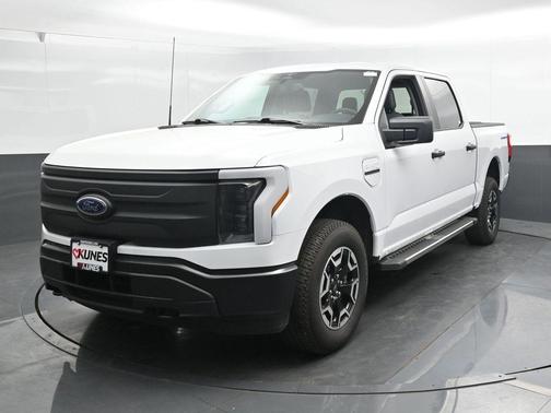 2023 Ford F-150 Lightning Pro