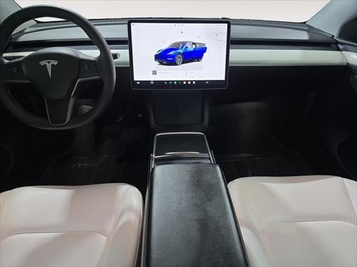 2024 Tesla Model Y Long Range Dual Motor All-Wheel Drive