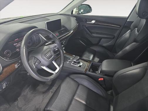 2020 Audi Q5 45 Premium Plus