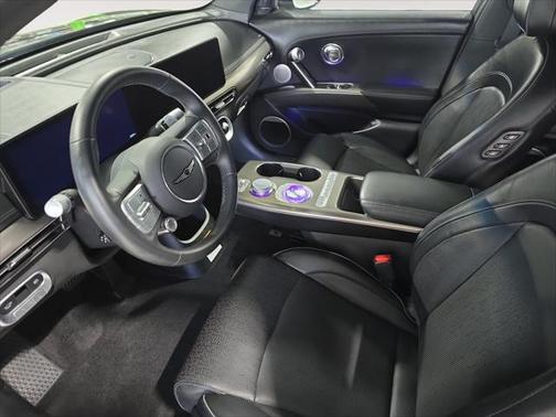 2023 Genesis GV60 Advanced AWD