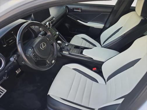 2022 Lexus IS 350 Base