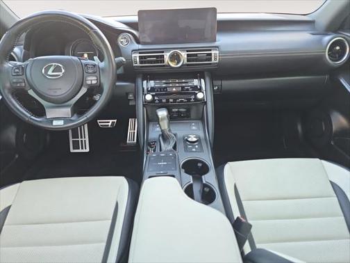 2022 Lexus IS 350 Base