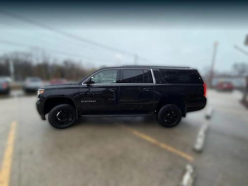 2017 Chevrolet Suburban LT
