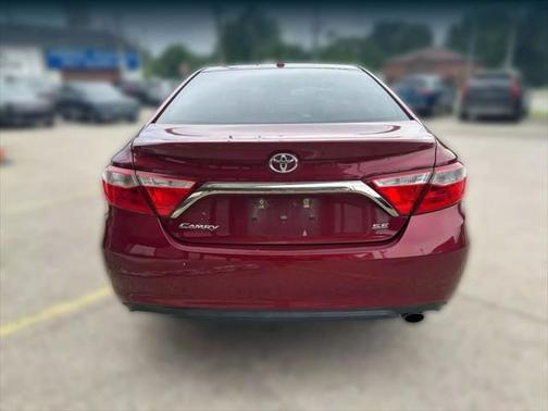 2017 Toyota Camry SE