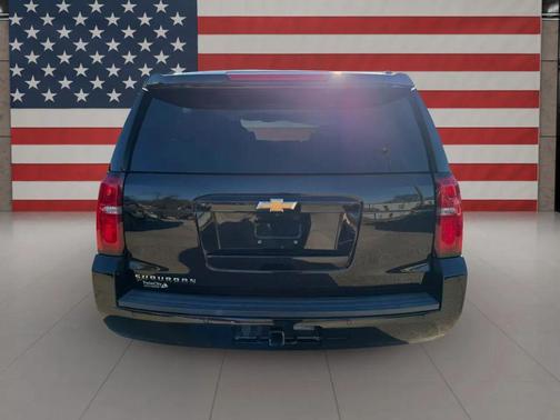 Black 2019 Chevrolet Suburban LT