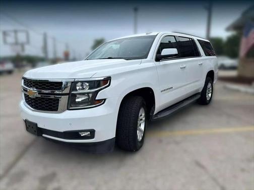 2017 Chevrolet Suburban LT